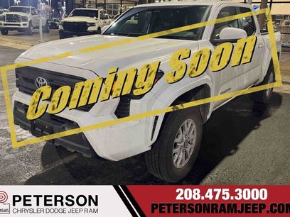 Used 2025 Toyota Tacoma SR5