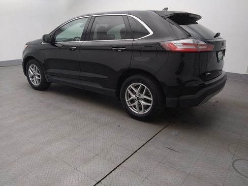 Used 2023 Ford Edge SEL image 3