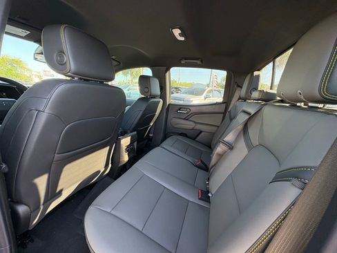 New 2026 Chevrolet Colorado ZR2 AWD/4WD image 15