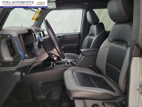 Used 2022 Ford Bronco Black Diamond AWD/4WD image 8