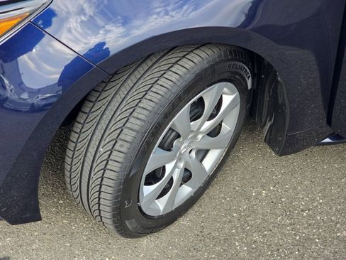 Used 2024 Toyota Corolla LE image 38