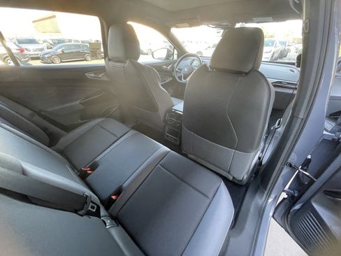 Used 2024 Volkswagen ID.4 S image 23