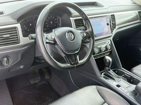 Used 2019 Volkswagen Atlas SEL FWD image 4
