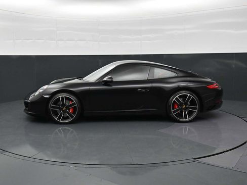 Certified 2018 Porsche 911 Carrera S RWD image 2