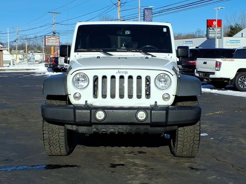 Certified 2018 Jeep Wrangler Unlimited Sport S image 8