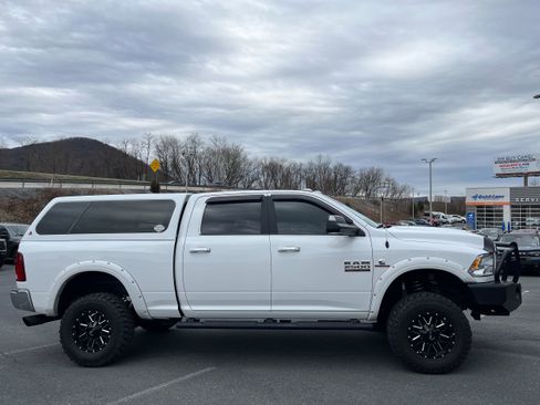 Used 2018 RAM 2500 Big Horn image 4