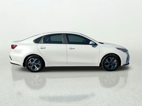 Used 2021 Kia Forte LXS FWD image 8