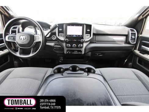 Used 2024 RAM 2500 Big Horn AWD/4WD image 10