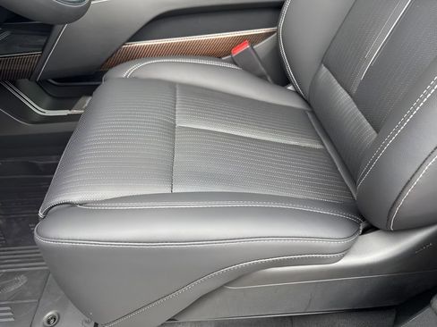 New 2026 Cadillac Vistiq Sport w/ LPO, Floor Liner Package image 17