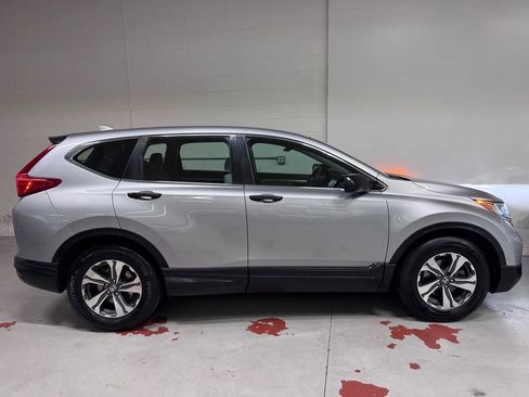 Used 2019 Honda CR-V LX image 2