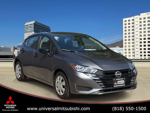 Used 2024 Nissan Versa S w/ Trunk Package FWD image 1