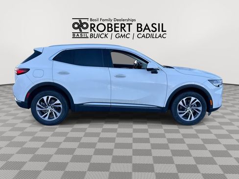 Used 2023 Buick Envision Essence FWD image 9