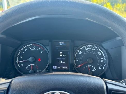 Used 2021 Toyota Tacoma SR RWD image 20