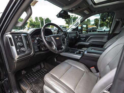 Used 2017 Chevrolet Silverado 3500 LTZ w/ Midnight Edition AWD/4WD image 18