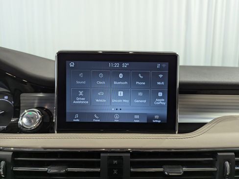 Used 2022 Lincoln Corsair AWD w/ Equipment Group 101A image 20