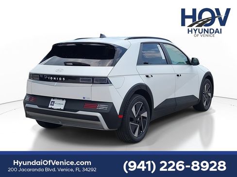 New 2025 Hyundai Ioniq 5 SEL image 2