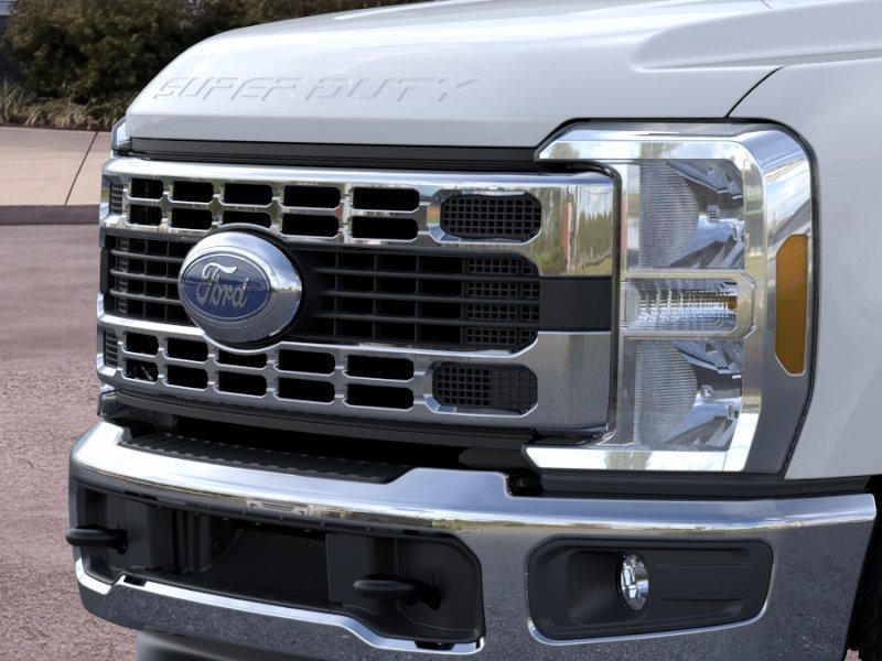 New 2025 Ford F350 XL w/ XL Chrome Package RWD image 17