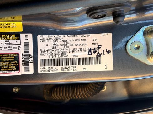Used 2018 Toyota Tundra SR5 w/ SR5 Upgrade Package RWD image 35