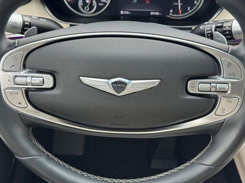 Used 2022 Genesis GV70 2.5T w/ Advanced Package image 16