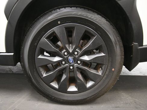 Used 2023 Subaru Outback Onyx Edition AWD/4WD image 31