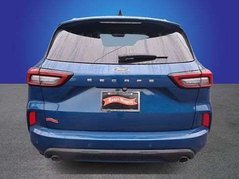 Used 2023 Ford Escape ST-Line w/ Tech Pack #1 AWD/4WD image 5