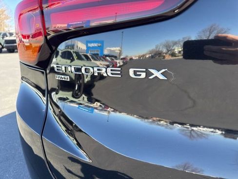 Used 2025 Buick Encore GX Preferred image 10