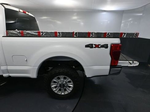 Used 2022 Ford F250 XLT image 36