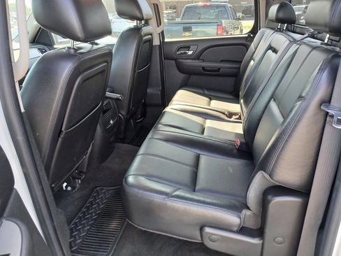 Used 2012 Chevrolet Silverado 2500 LTZ w/ LTZ Plus Package AWD/4WD image 22