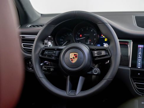 New 2026 Porsche Macan Turbo image 10