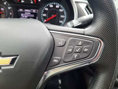 Used 2025 Chevrolet Malibu LT image 21