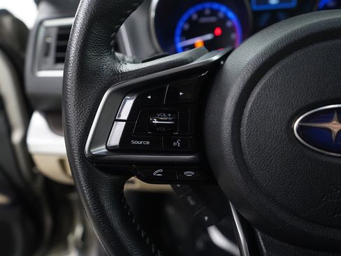 Used 2019 Subaru Outback 2.5i Limited image 18