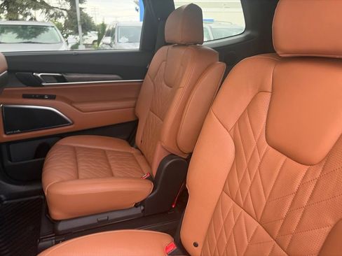 Used 2025 Kia Telluride SX Prestige X-Line AWD/4WD image 18
