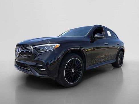 Certified 2024 Mercedes-Benz GLC 300 image 8