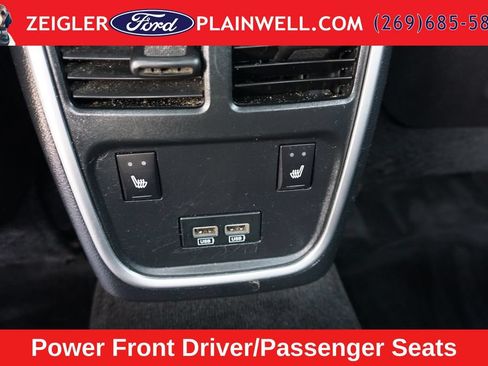 Used 2015 Dodge Charger SXT w/ AWD Plus Group image 9