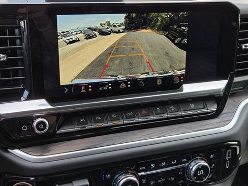 New 2026 GMC Sierra 1500 SLT AWD/4WD image 18