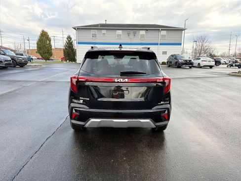 Used 2025 Kia Seltos EX w/ EX Sunroof Package image 7