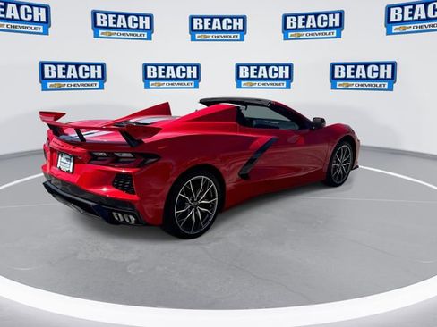 Used 2025 Chevrolet Corvette Stingray Premium Conv w/ Z51 Performance Package image 8