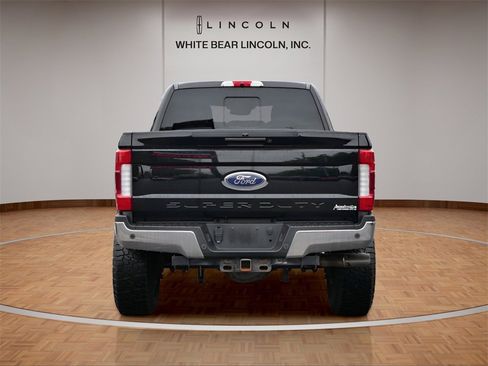 Used 2017 Ford F250 Lariat w/ Lariat Ultimate Package image 6