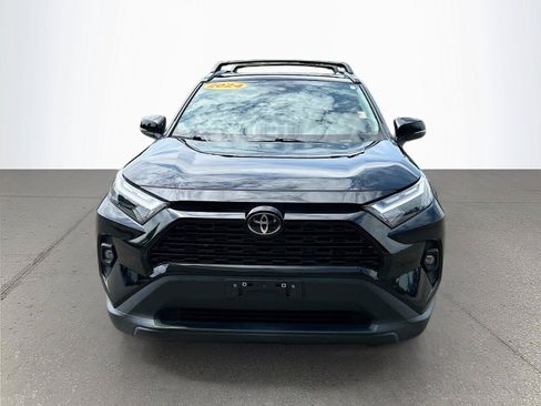 Used 2024 Toyota RAV4 XLE Premium FWD image 9
