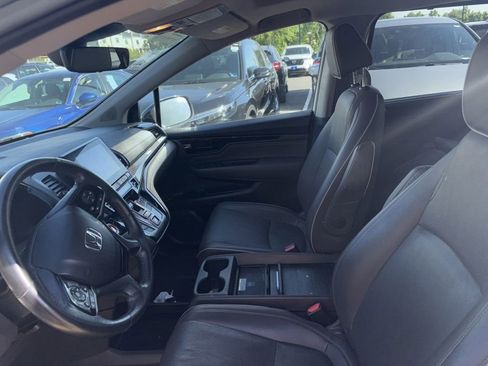 Used 2023 Honda Odyssey Elite image 6