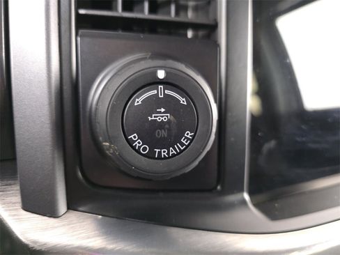 Used 2021 Ford F150 Lariat image 15