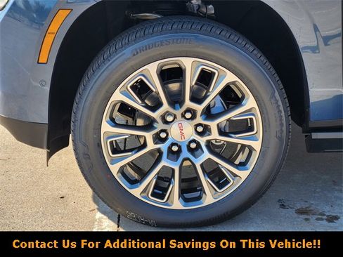 New 2026 GMC Yukon XL Denali image 7