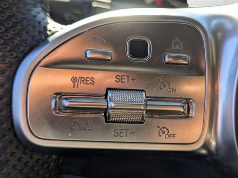 Certified 2023 Mercedes-Benz GLB 250 image 14