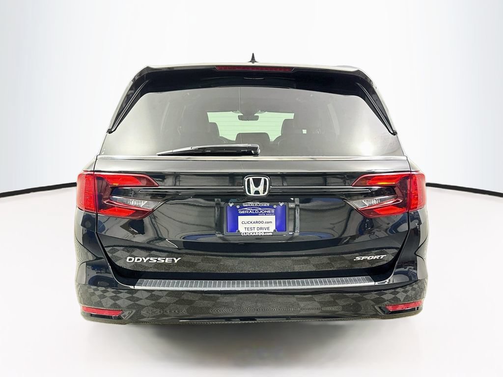 Certified 2023 Honda Odyssey Sport image 15