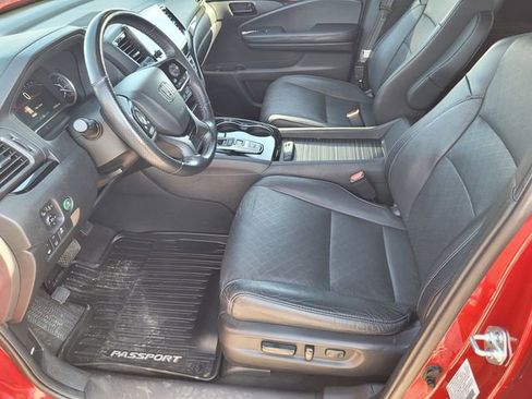 Used 2023 Honda Passport Elite image 13