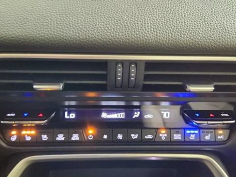 New 2026 MAZDA CX-90 Plug-In Hybrid w/Premium Sport AWD/4WD image 22