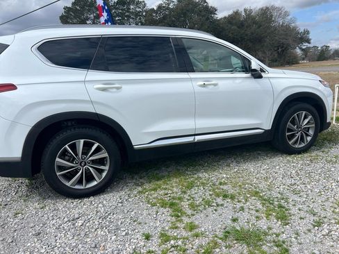 Used 2020 Hyundai Santa Fe SEL w/ Convenience Package image 11