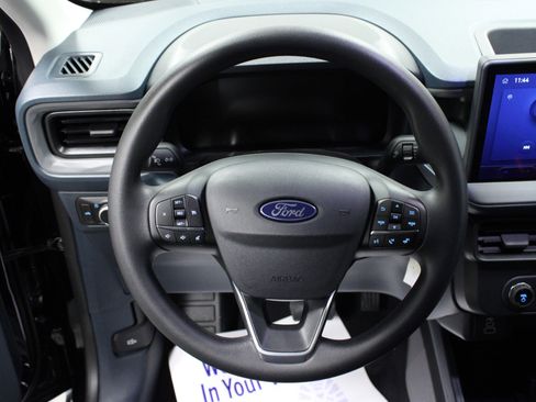 New 2025 Ford Maverick XL w/ Equipment Group 102A image 17