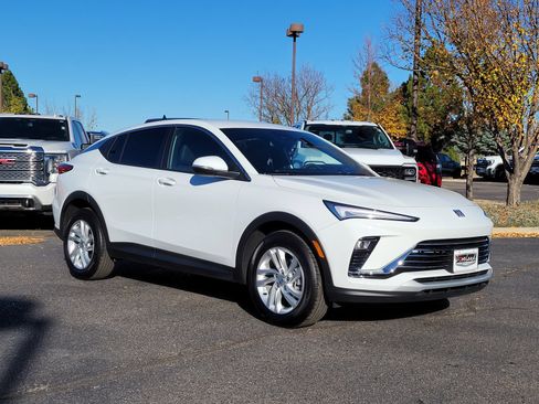 Used 2024 Buick Envista Preferred w/ Advanced Safety Package image 1