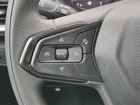 Used 2023 Chevrolet TrailBlazer LT w/ Convenience Package image 14